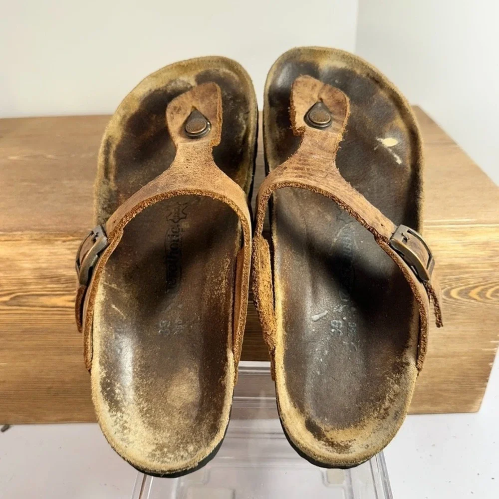Aerothotic leather cork